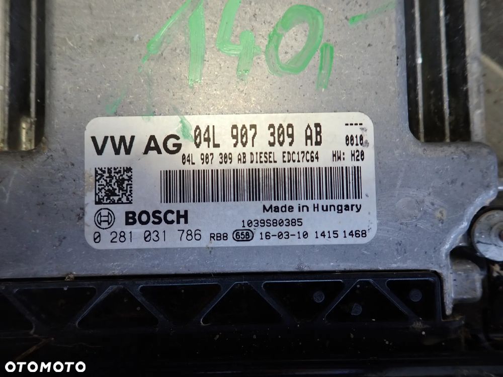 AUDI KOMPUTER SILNIKA 04L907309AB - 2