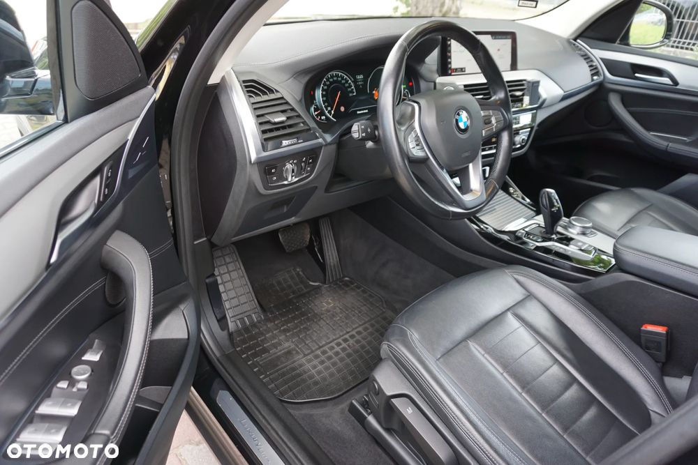 BMW X3 xDrive30d Luxury Line - 9