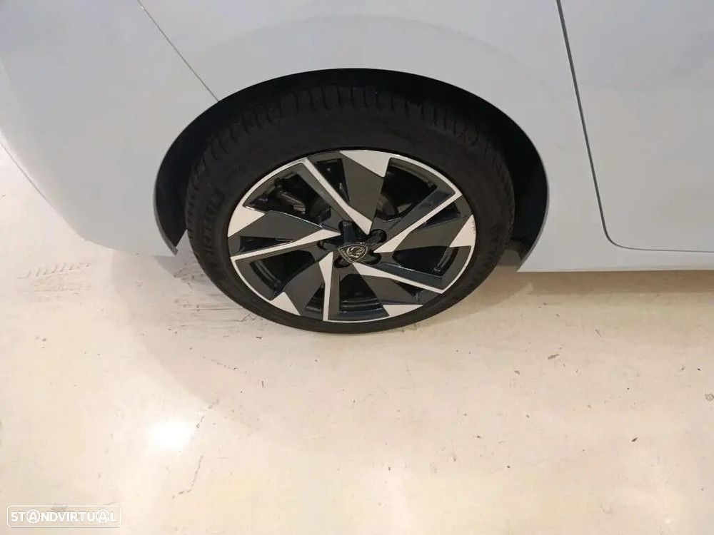 Peugeot 308 1.6 Hybrid Allure e-EAT8 - 5