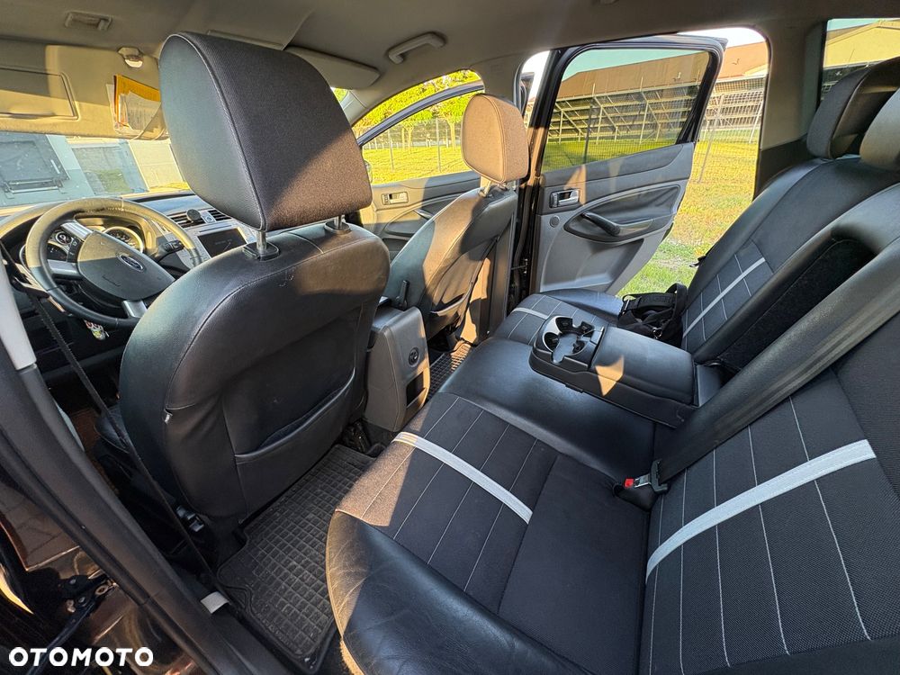 Ford Kuga 2.0 TDCi Titanium - 7