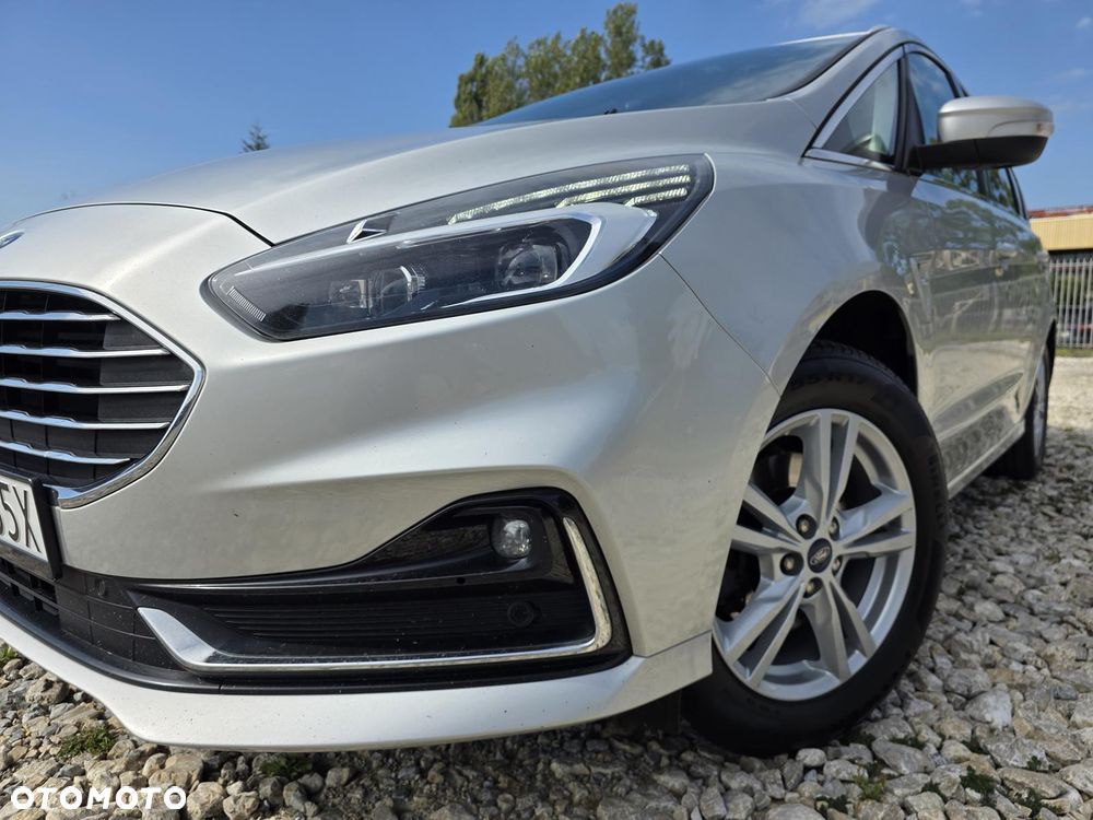 Ford S-Max 2.5 Duratec FHEV TITANIUM