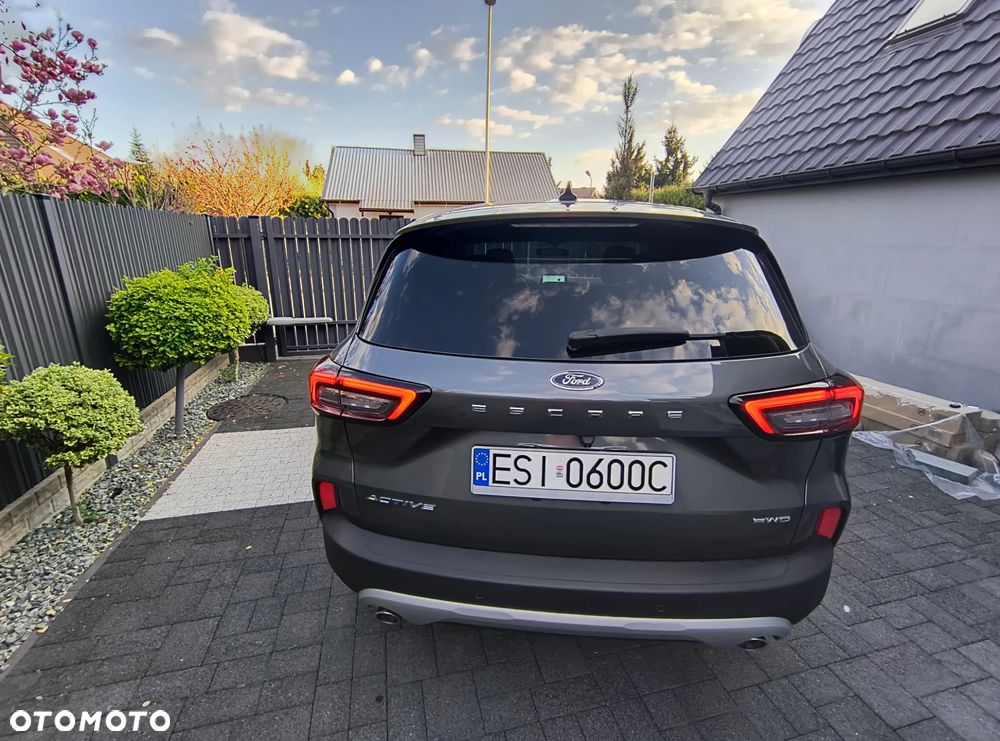 Ford Kuga - 21