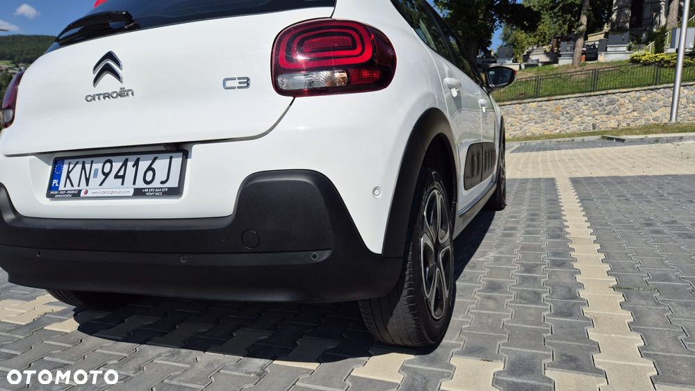 Citroën C3 1.2 PureTech Shine S&S - 10