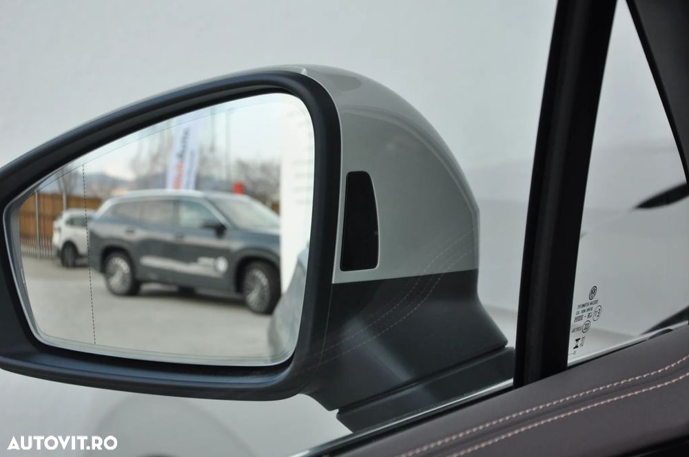 Volkswagen Touareg V6 TDI 4MOTION Elegance - 14