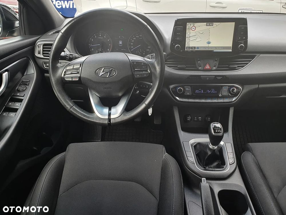 Hyundai i30 1.4 T-GDI GO Plus - 16