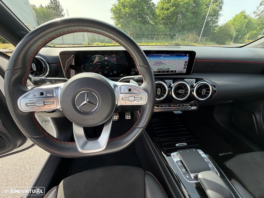 Mercedes-Benz A 200 AMG Line Aut. - 13