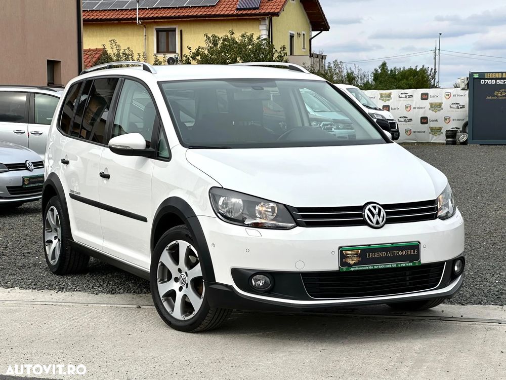 Volkswagen Touran - 9