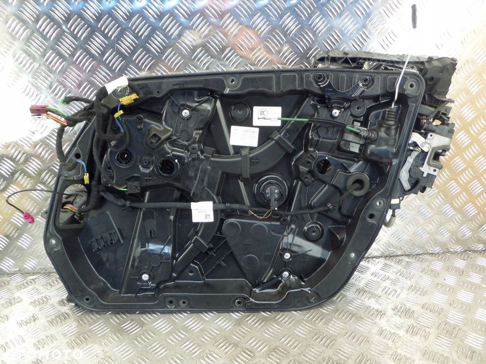 mechanizm podnoszenia szyb mercedes w205 c63s amg - 1