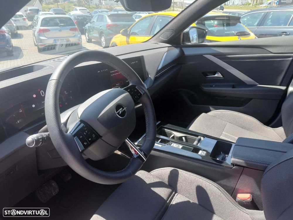 Opel Astra 1.2 T Elegance Aut. - 7