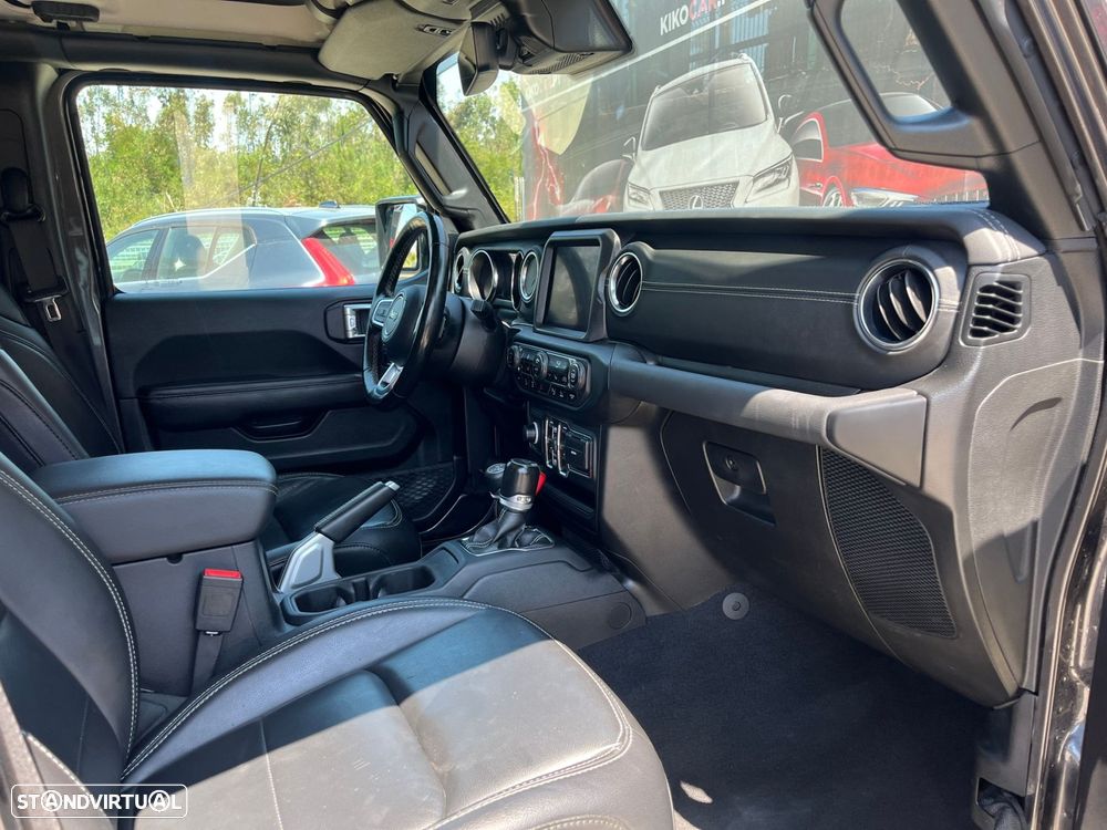 Jeep Gladiator 3.0 CRD Overland AT8 - 48