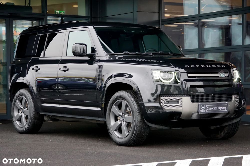 Land Rover Defender 110 D250 X-Dynamic SE - 9