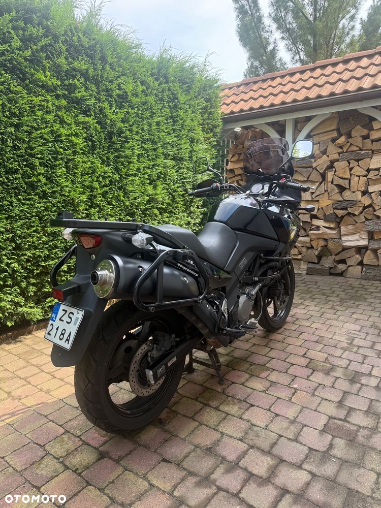 Suzuki V-STROM - 2
