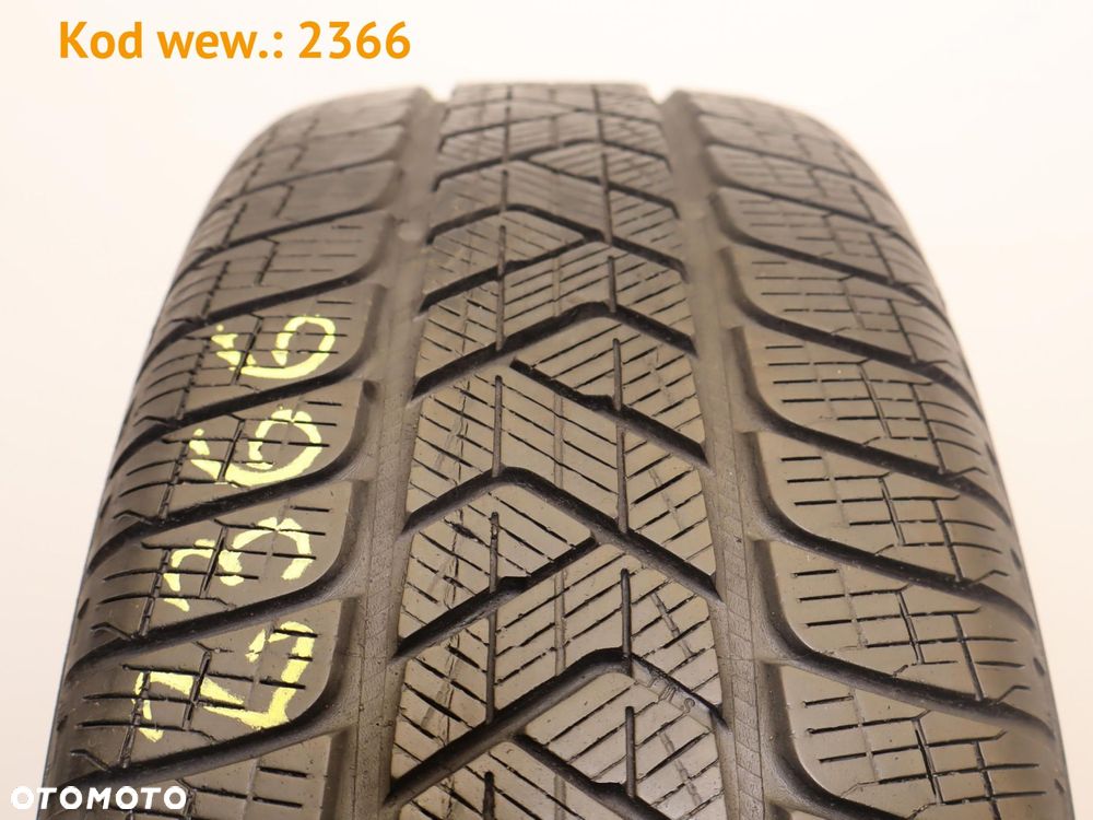 Pirelli Scorpion Winter - 225/60 R17 - 7