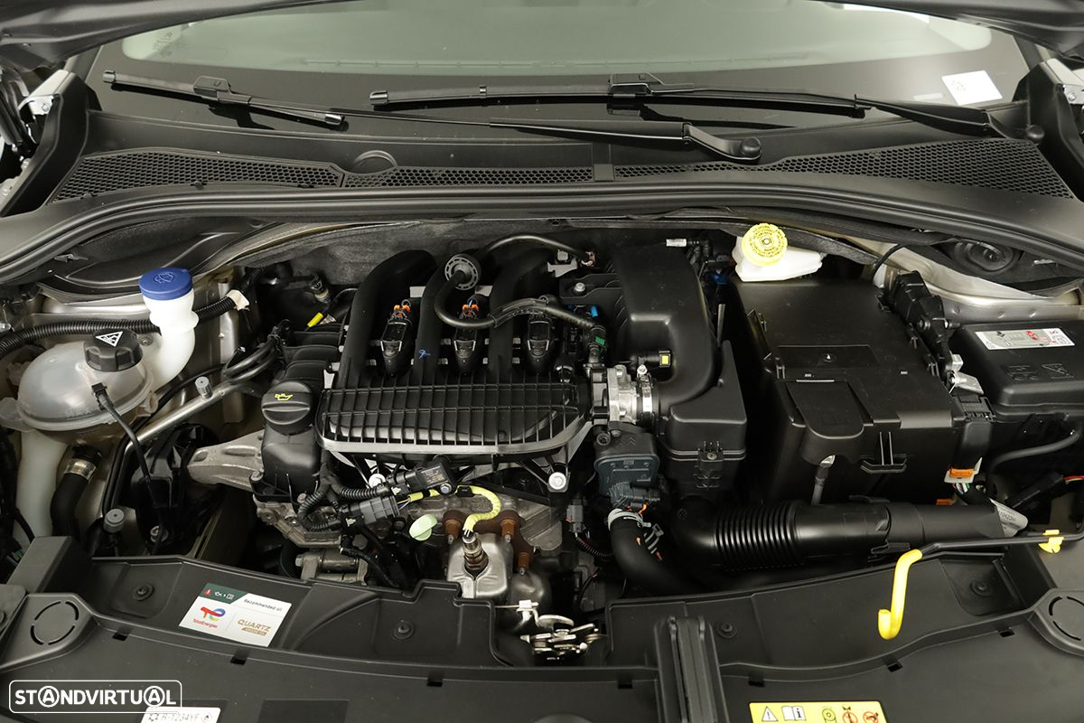 Citroën C3 1.2 PureTech Plus - 24