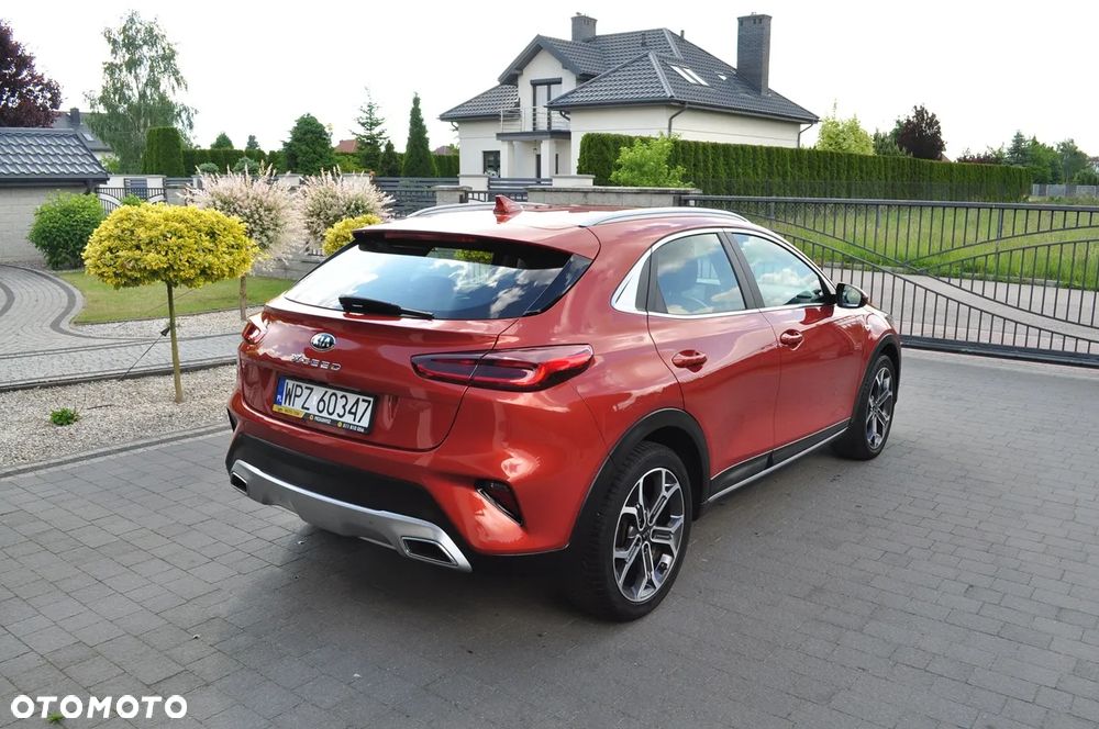 Kia XCeed - 4