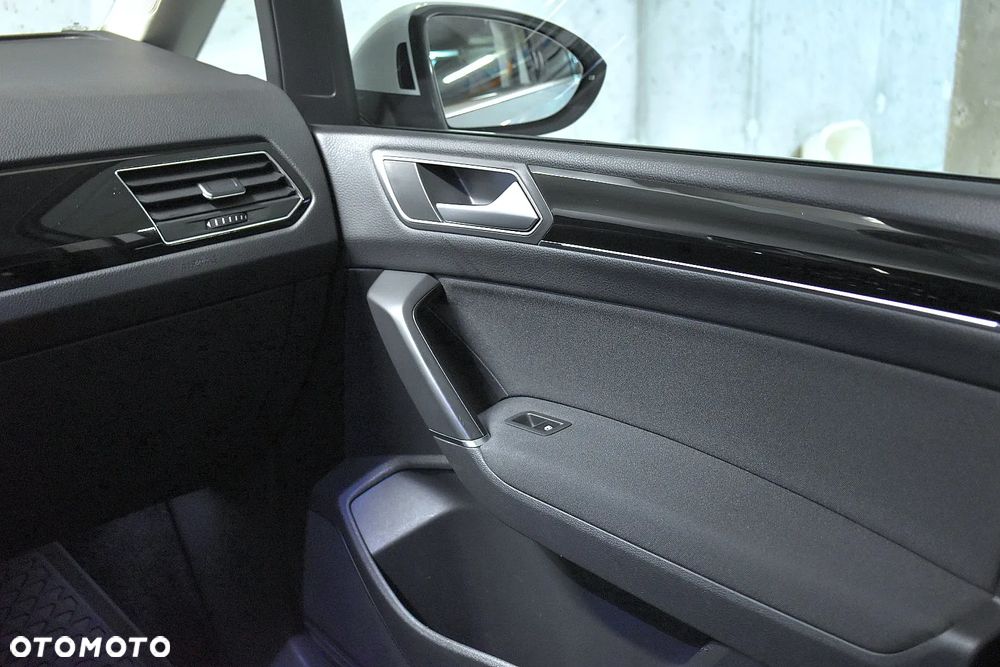 Volkswagen Touran 1.5 TSI EVO Highline DSG - 19