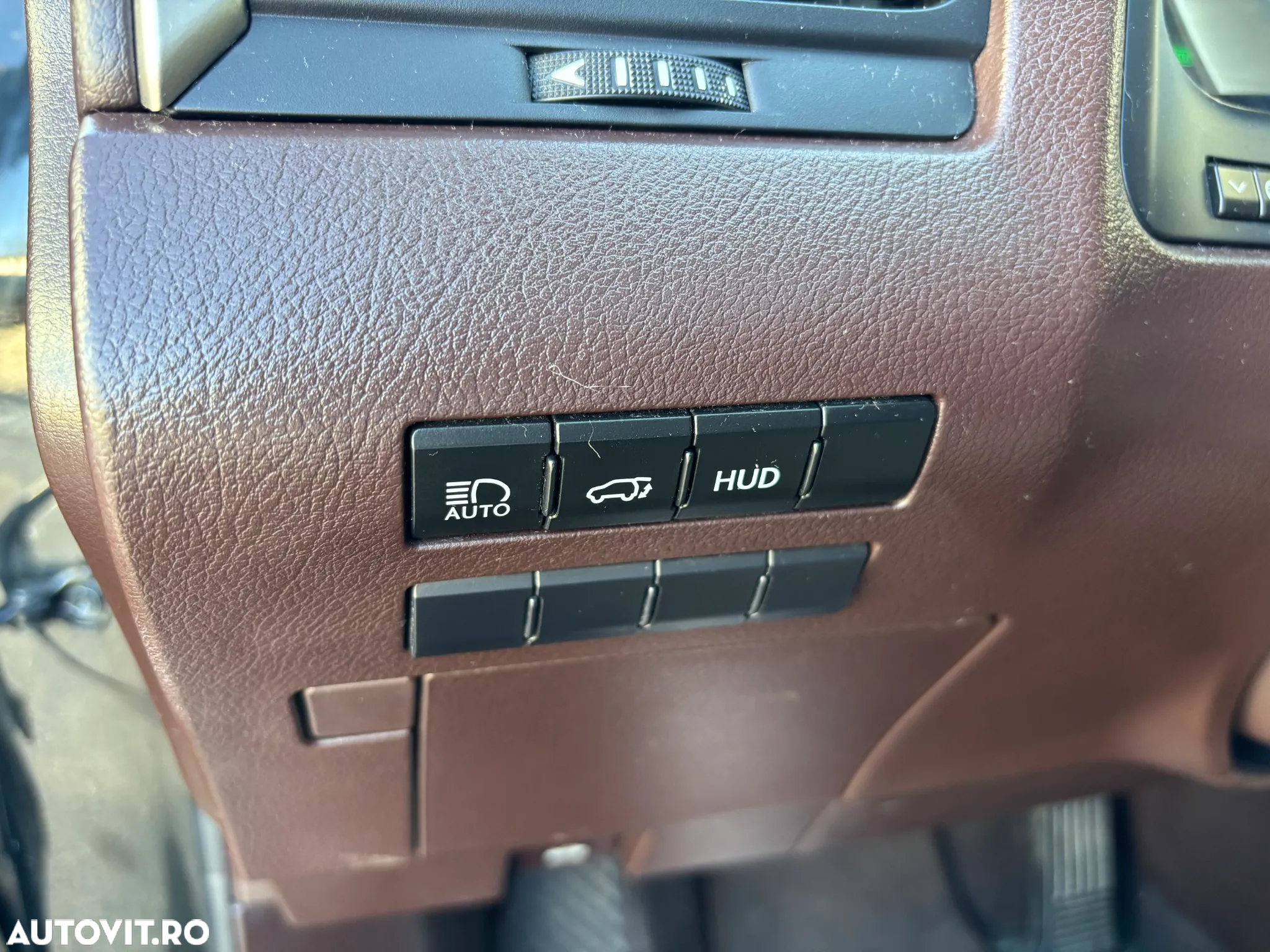 Lexus Seria RX - 23