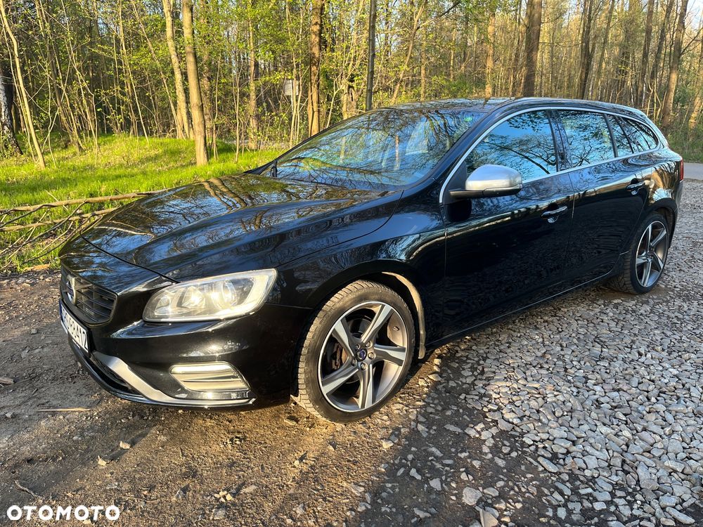 Volvo V60 D3 R-Design - 20