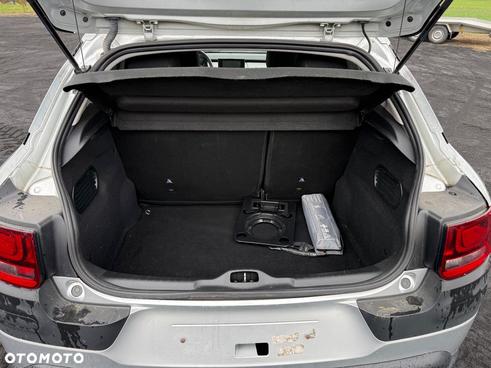 Citroën C4 Cactus - 17