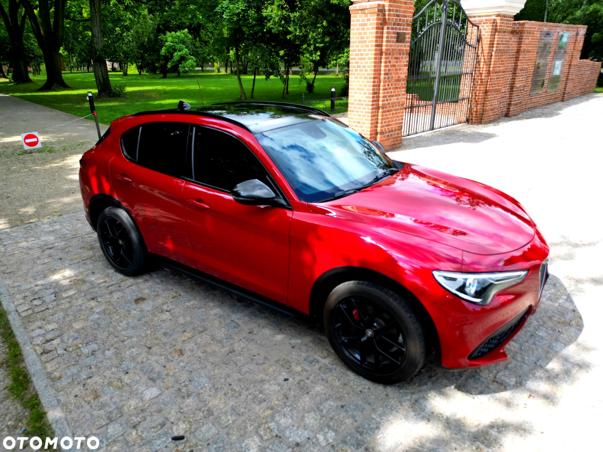 Alfa Romeo Stelvio 2.0 Turbo 16V AT8-Q4 Ti - 5