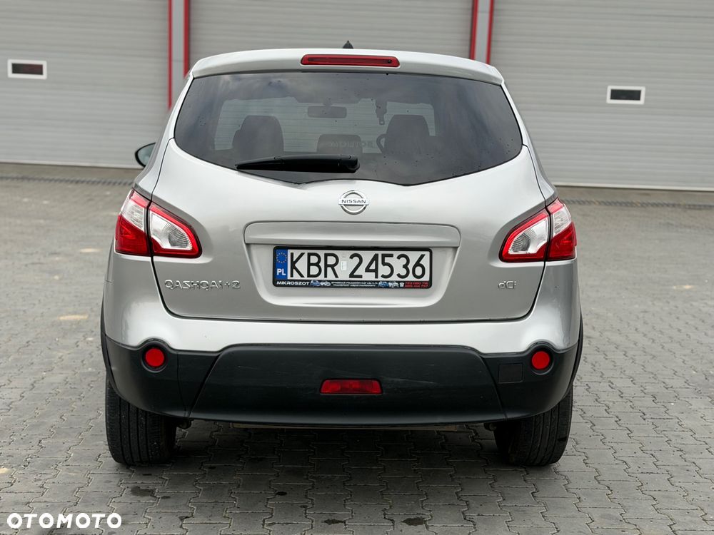 Nissan Qashqai+2 - 5