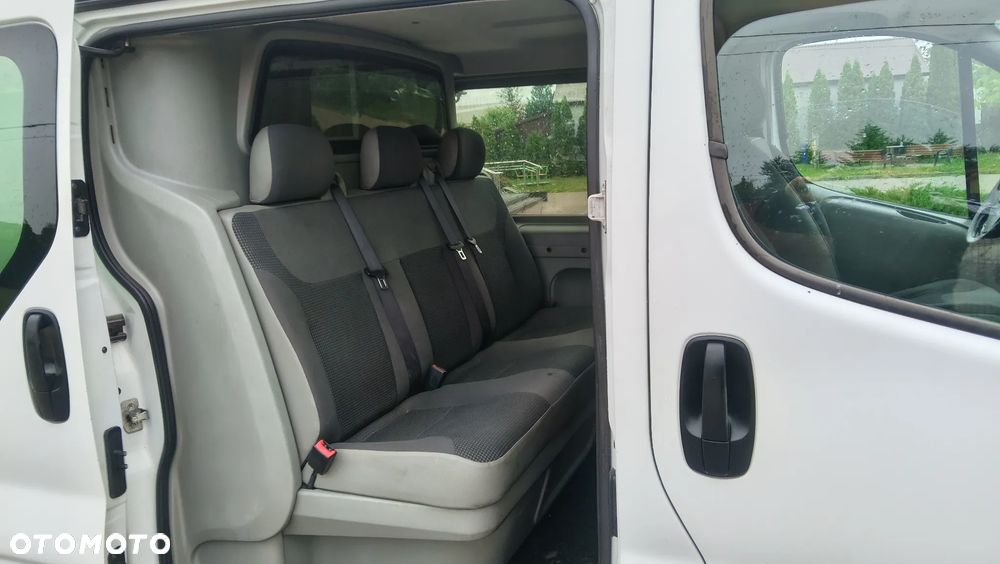 Opel Vivaro - 13
