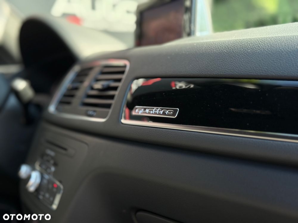 Audi Q3 2.0 TDI Quattro S tronic - 29