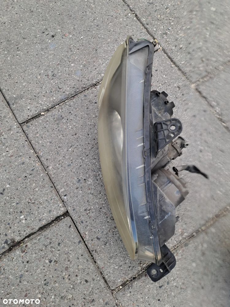 Honda HR-V 1998-2005r. I lampy przednie EU - 10