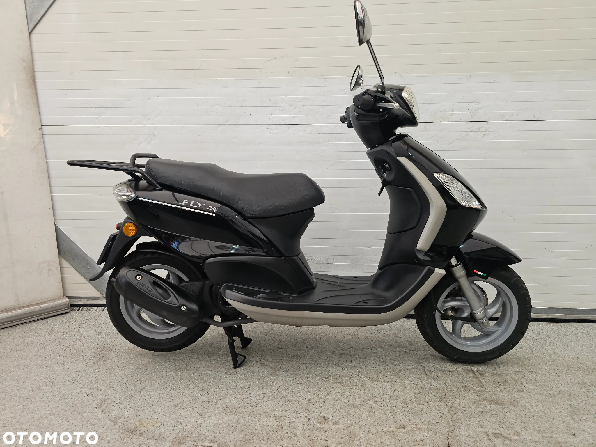 Piaggio FLY - 3