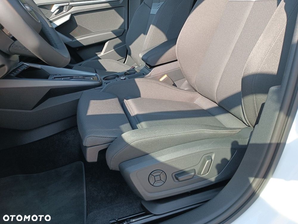 Audi A3 Sportback - 15