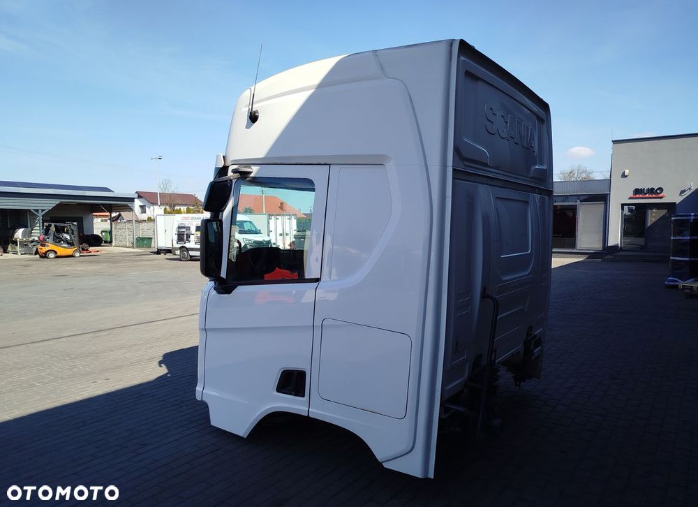 KABINA SCANIA R NTG - 5
