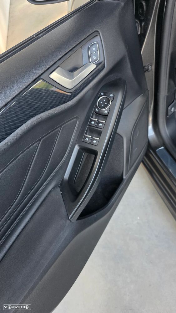 Ford Focus SW 1.5 TDCi ST-Line - 8