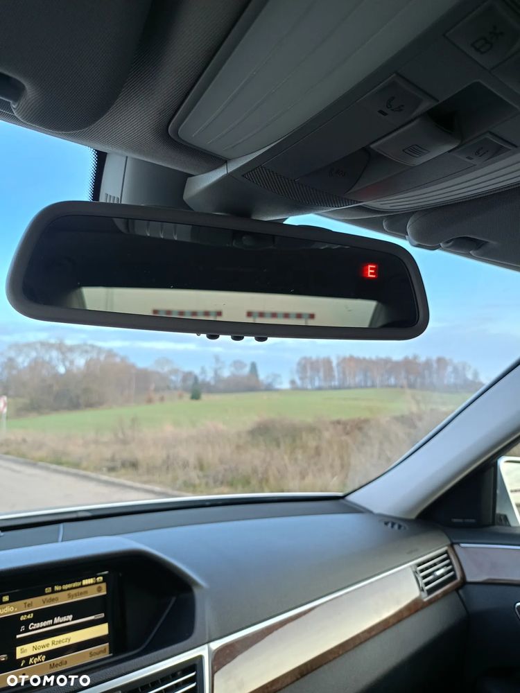 Mercedes-Benz Klasa E 350 4Matic 7G-TRONIC - 11