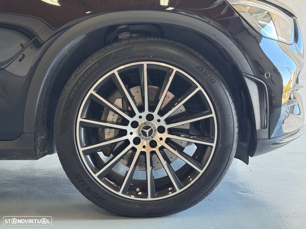 Mercedes-Benz GLC 300 de Coupe 4Matic 9G-TRONIC AMG Line - 9