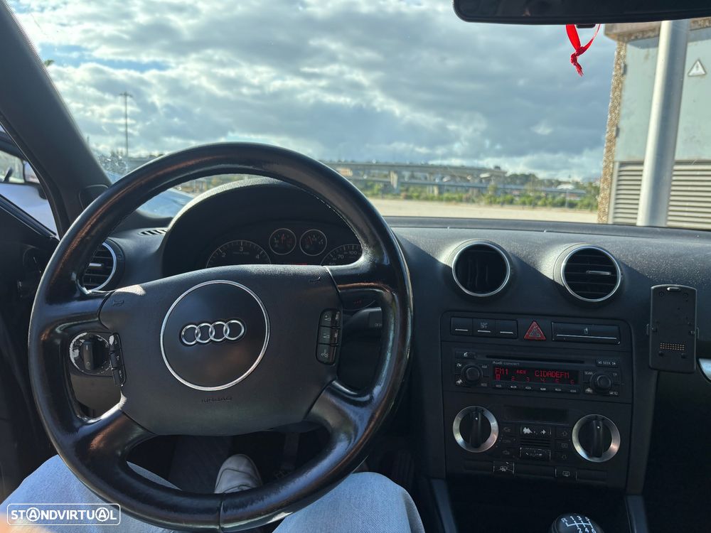 Audi A3 2.0 TDI DPF Ambiente - 10