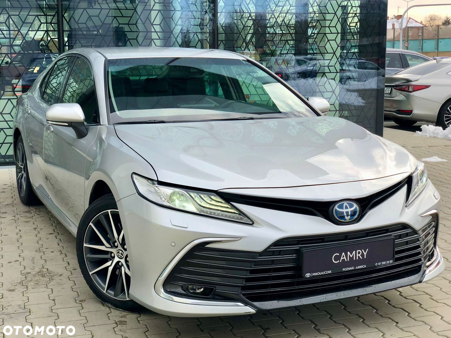 Toyota Camry - 8