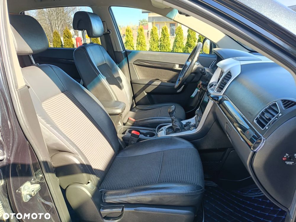 Chevrolet Captiva - 19