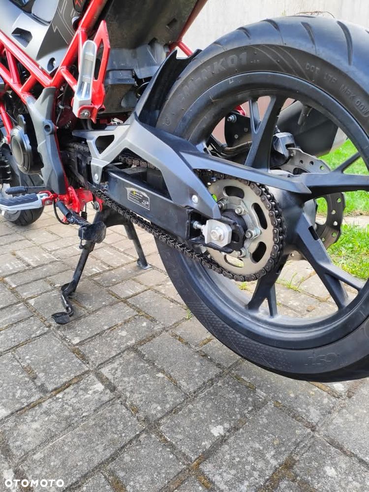 Benelli BN 125 - 8