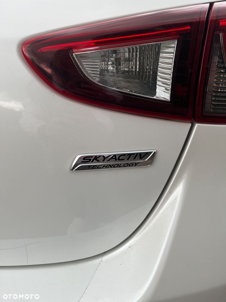 Mazda 2 - 6