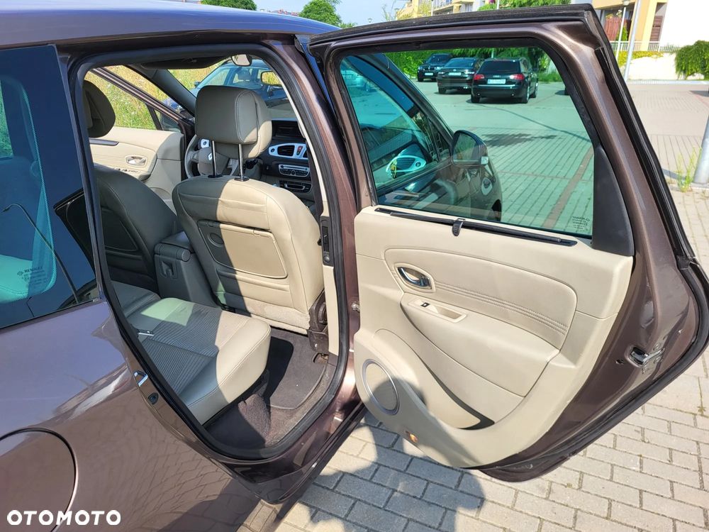 Renault Grand Scenic Gr 2.0 dCi Privilege - 27