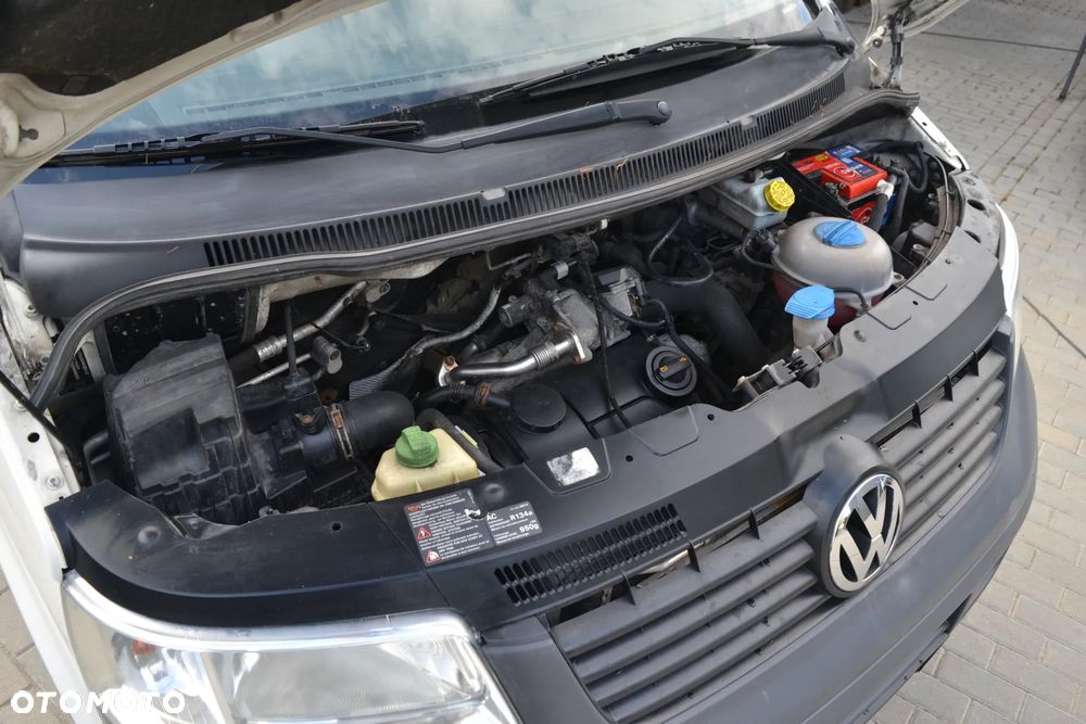 Volkswagen Transporter Caravelle Lang Comfortline - 27