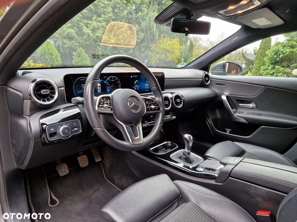 Mercedes-Benz Klasa A 200 - 18