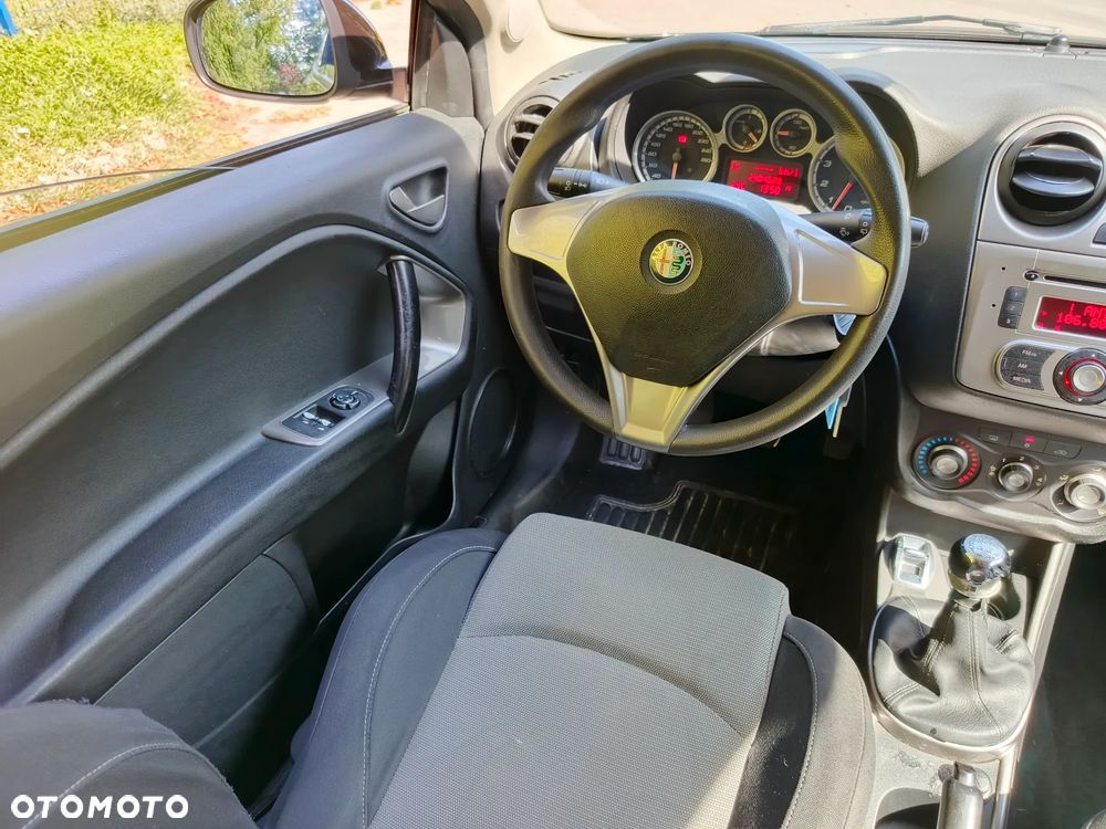Alfa Romeo Mito 1.4 16V Junior - 10