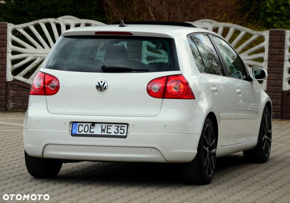 Volkswagen Golf - 12