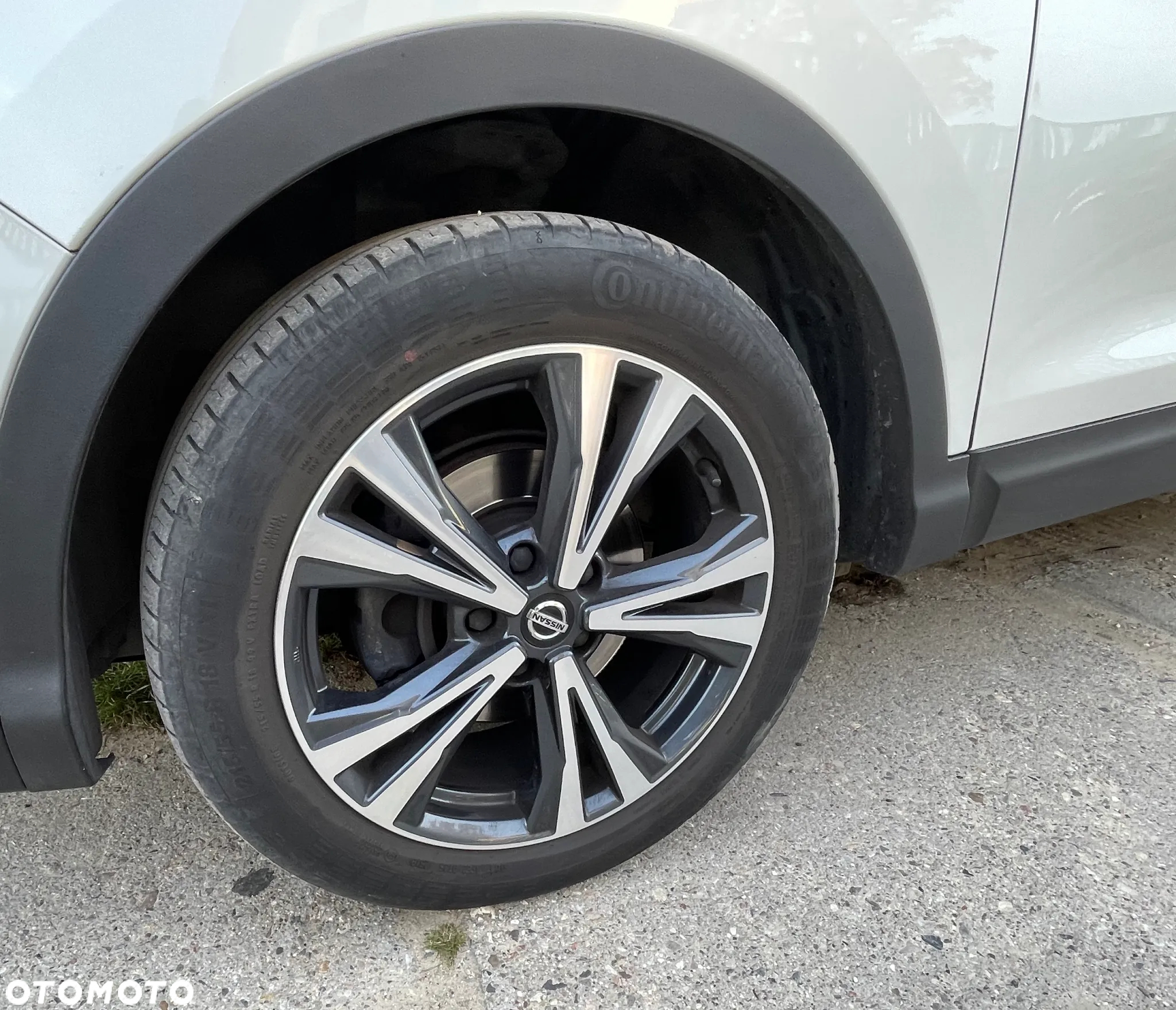 Nissan Qashqai 1.3 DIG-T N-Connecta DCT - 19