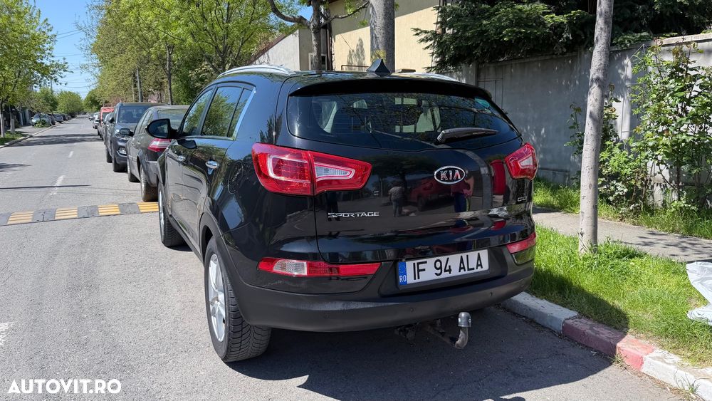 Kia Sportage 2.0 CRDI 4WD Automatik Spirit - 3