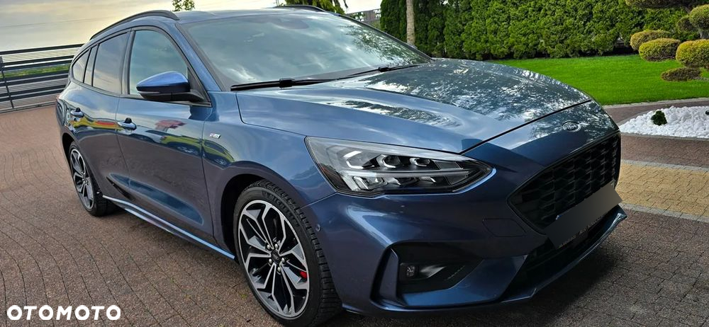 Ford Focus 1.5 EcoBoost ST-Line - 2