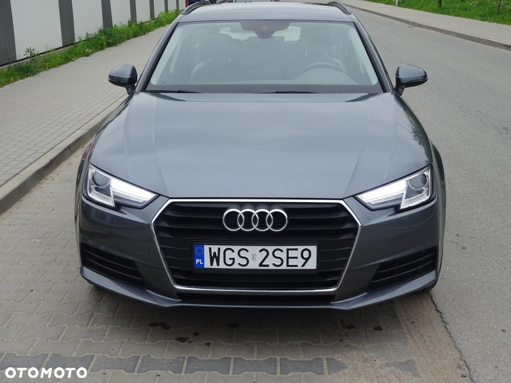 Audi A4 Avant 2.0 TDI - 1