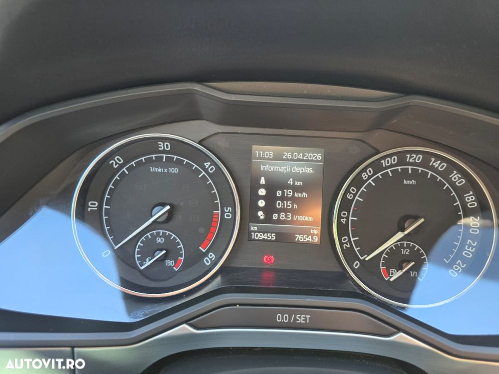 Skoda Superb 2.0 TDI Ambition - 2
