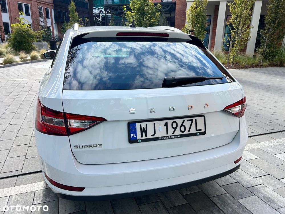 Skoda Superb 1.5 TSI Ambition DSG - 19